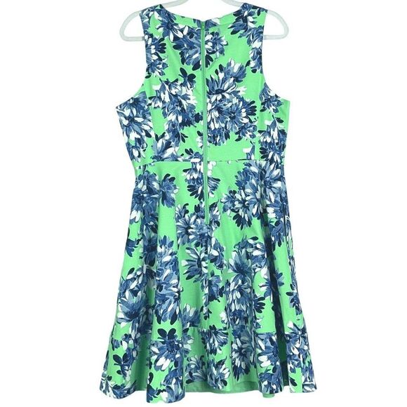 J. Crew Fit & Flare Floral Dress, size 12, style #A5700, 99% cotton/1% spandex - Picture 4 of 10